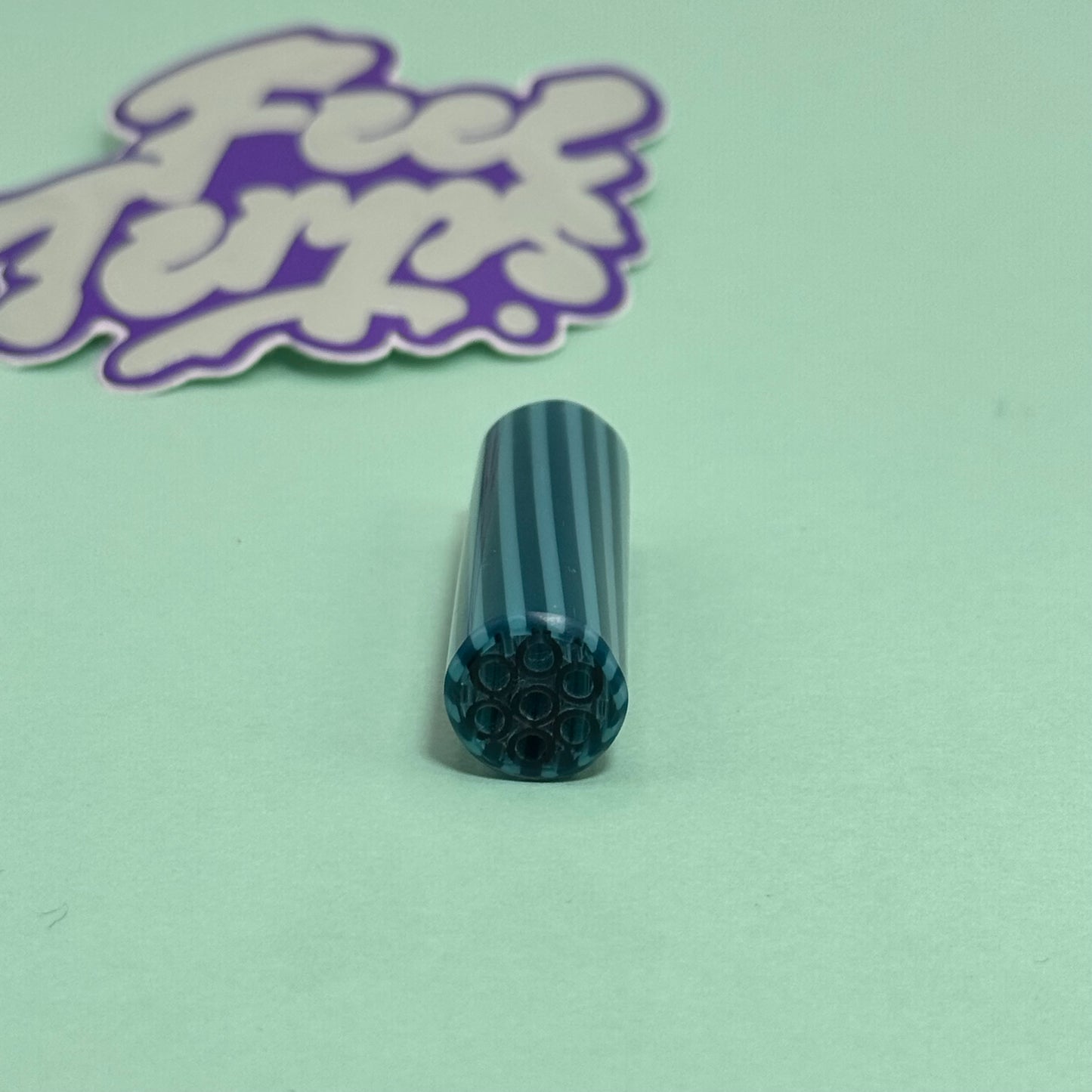 FREEEKGLASS COMB TWIST