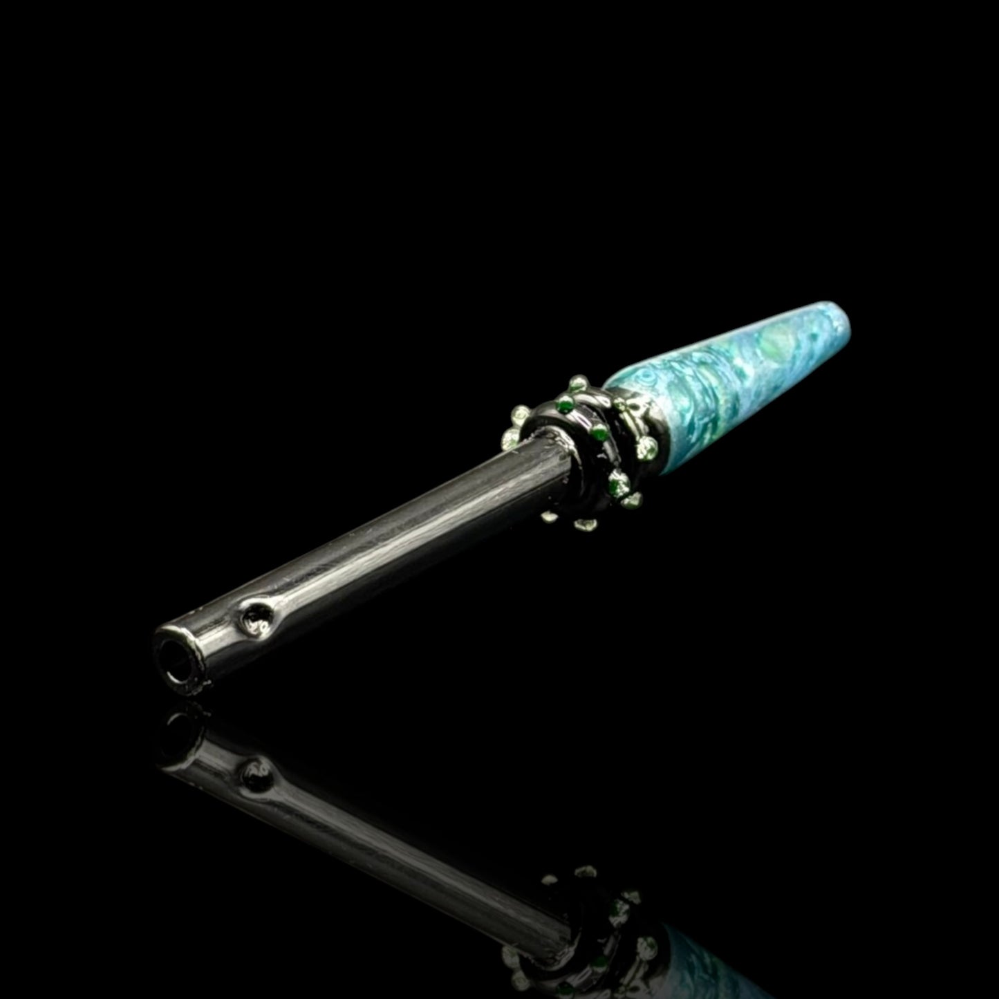 DEALER GLASS 4